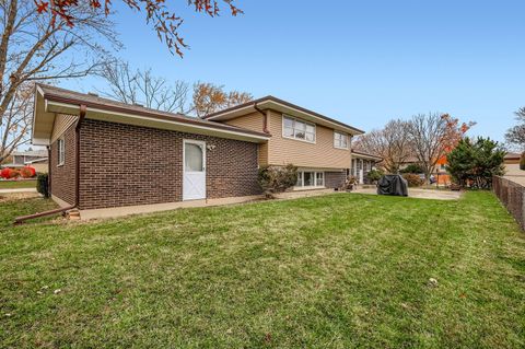 Tiny photo for 517 E Weathersfield Way, Schaumburg, IL 60193 (MLS # 12520958)