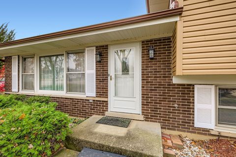 Tiny photo for 517 E Weathersfield Way, Schaumburg, IL 60193 (MLS # 12520958)