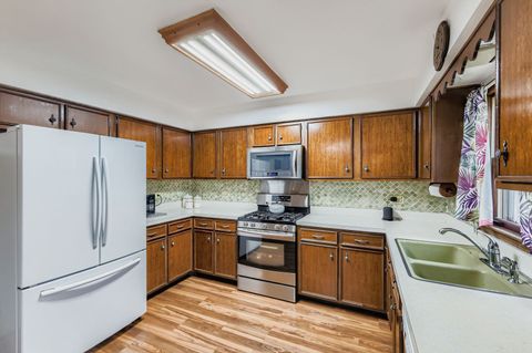 Tiny photo for 517 E Weathersfield Way, Schaumburg, IL 60193 (MLS # 12520958)