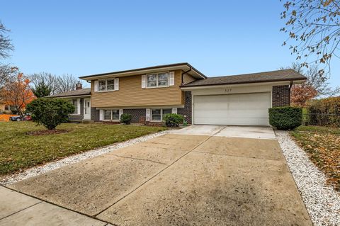 Tiny photo for 517 E Weathersfield Way, Schaumburg, IL 60193 (MLS # 12520958)