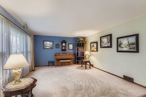 Tiny photo for 517 E Weathersfield Way, Schaumburg, IL 60193 (MLS # 12520958)