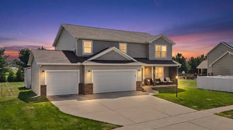 Tiny photo for 1402 Railside Drive, Gibson City, IL 60936 (MLS # 12709371)
