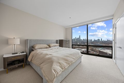 Tiny photo for 860 W Blackhawk Street #1702, Chicago, IL 60642 (MLS # 12525223)