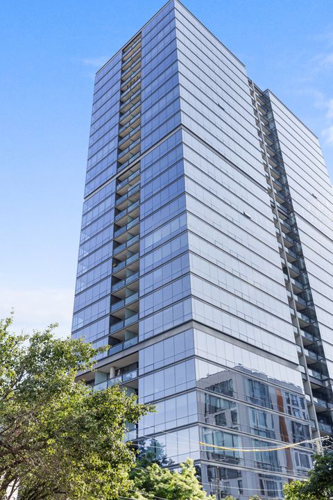 Photo of 860 W Blackhawk Street #1702, Chicago, IL 60642 (MLS # 12525223)