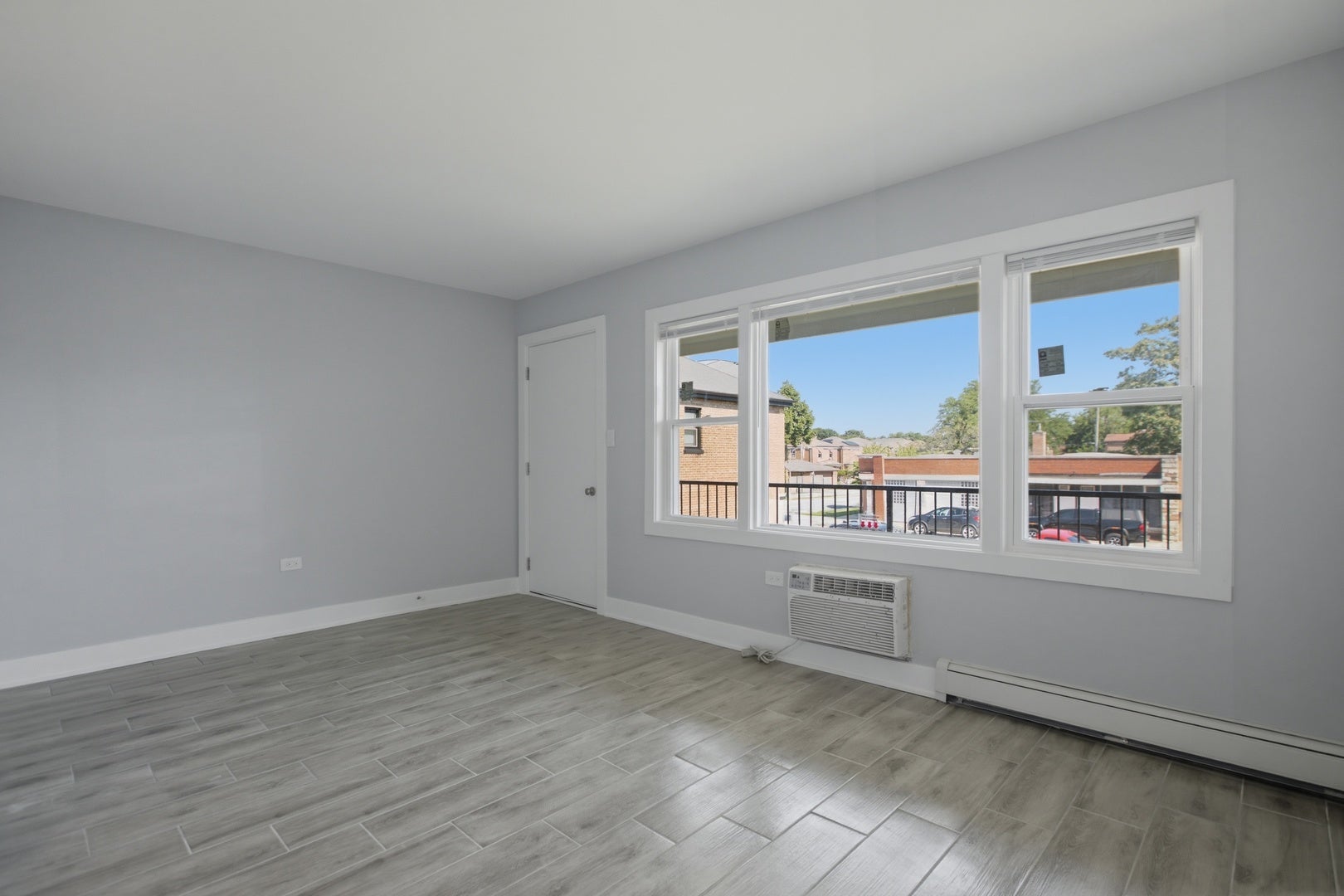 2537 E 83rd Street 205