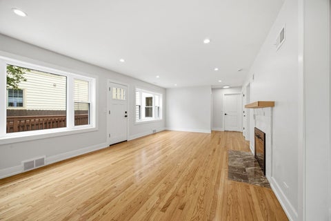 Tiny photo for 1562 Harding Road, Northfield, IL 60093 (MLS # 12713708)
