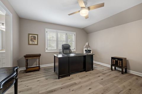 Tiny photo for 55 Chesterfield Court, Burr Ridge, IL 60522 (MLS # 12509302)