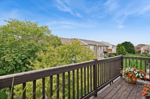 Tiny photo for 2416 Golf Ridge Circle #2416, Naperville, IL 60563 (MLS # 12756423)
