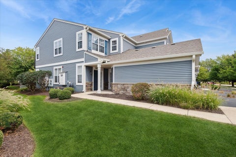 Tiny photo for 2416 Golf Ridge Circle #2416, Naperville, IL 60563 (MLS # 12756423)