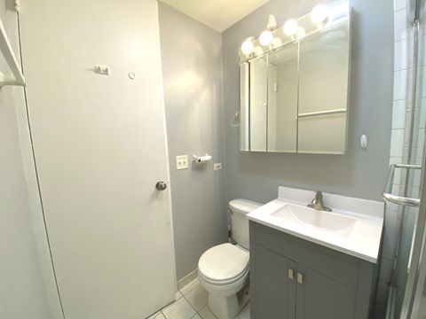 Tiny photo for 5815 N Spaulding Avenue #2C, Chicago, IL 60659 (MLS # 12524628)