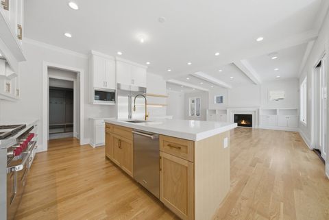 Tiny photo for 611 S Prospect Avenue, Elmhurst, IL 60126 (MLS # 12557813)