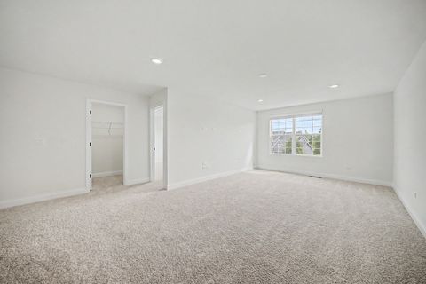 Tiny photo for 3687 Peregrine Way, Elgin, IL 60124 (MLS # 12672338)