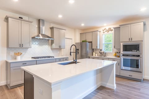 Tiny photo for 3687 Peregrine Way, Elgin, IL 60124 (MLS # 12672338)