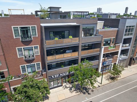 Photo of 1342 W Belmont Avenue #4E, Chicago, IL 60657 (MLS # 12704430)