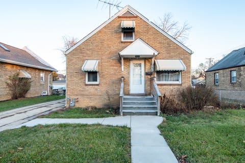Photo of 49 S Lewis Avenue, Waukegan, IL 60085 (MLS # 12680087)