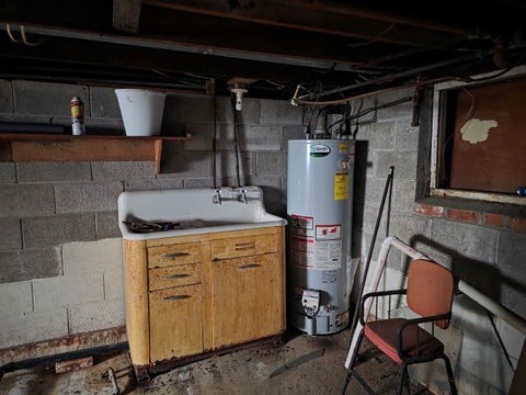 Tiny photo for 1029 S Mckinley Street, Harrisburg, IL 62946 (MLS # 12755988)