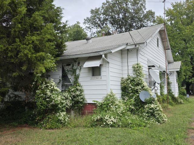 1029 S Mckinley Street