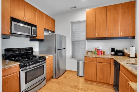 Tiny photo for 1618 W Blackhawk Street #1, Chicago, IL 60622 (MLS # 12763334)
