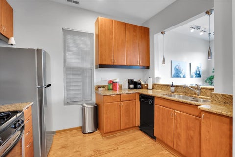 Tiny photo for 1618 W Blackhawk Street #1, Chicago, IL 60622 (MLS # 12763334)