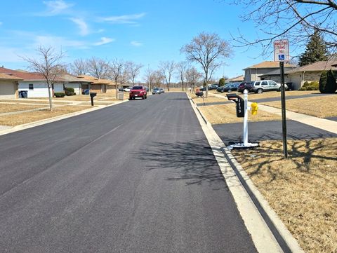 Tiny photo for 4050 Russet Way, Country Club Hills, IL 60478 (MLS # 12580435)