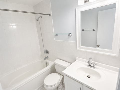 Tiny photo for 161 N Waters Edge Drive #301, Glendale Heights, IL 60139 (MLS # 12740063)