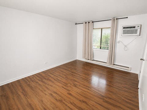 Tiny photo for 161 N Waters Edge Drive #301, Glendale Heights, IL 60139 (MLS # 12740063)