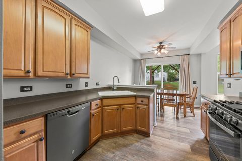 Tiny photo for 3220 Bromley Lane, Aurora, IL 60502 (MLS # 12511250)