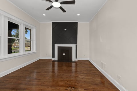 Tiny photo for 7811 S Wabash Avenue, Chicago, IL 60619 (MLS # 12745192)