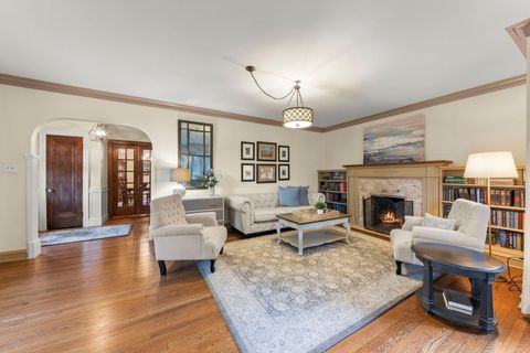 Tiny photo for 388 Hill Avenue, Glen Ellyn, IL 60137 (MLS # 12556577)