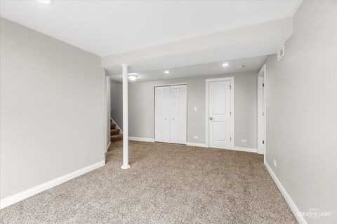 Tiny photo for 43 N Walnut Court, Streamwood, IL 60107 (MLS # 12582389)