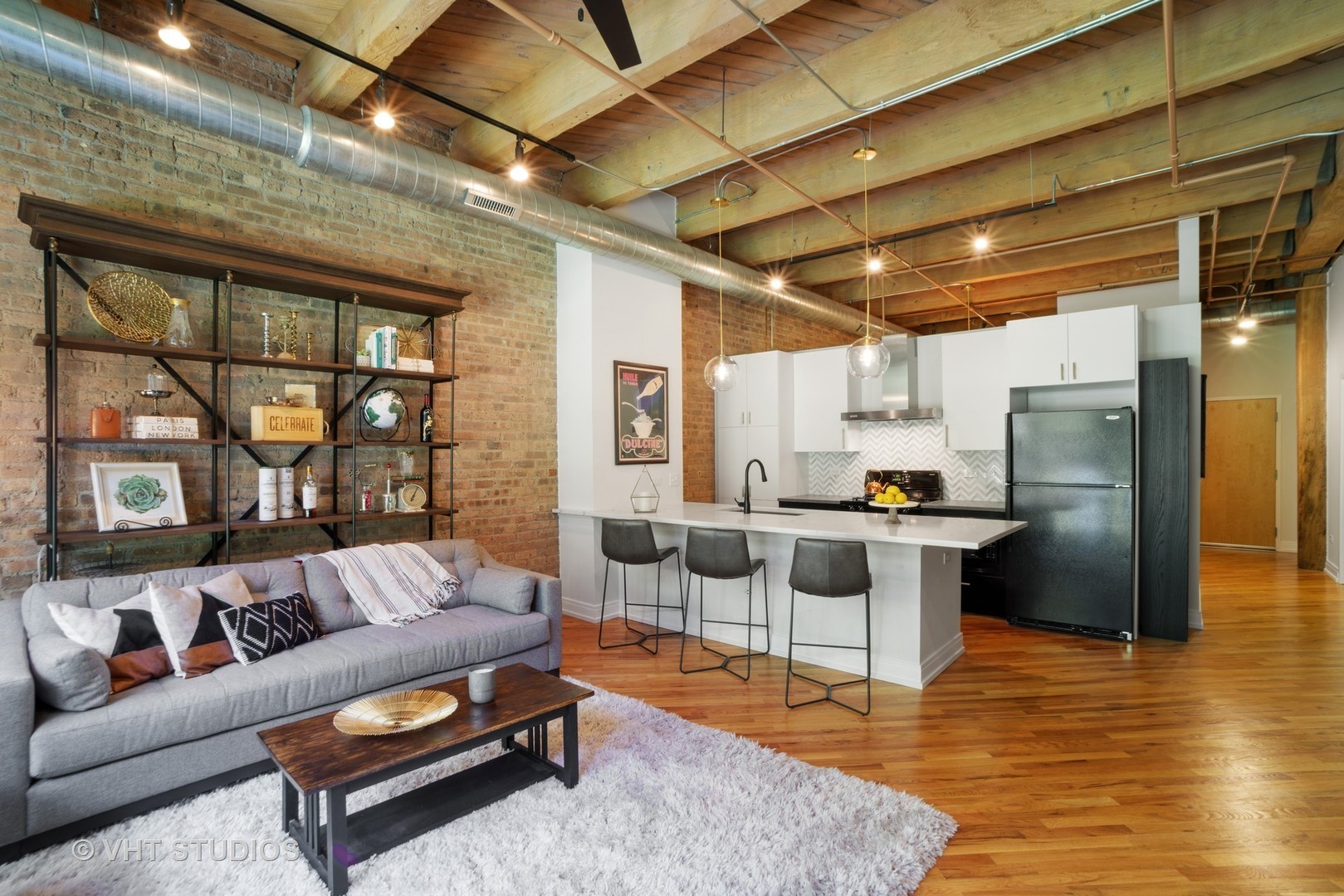 1040 W Adams Street 226