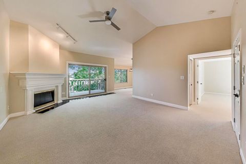 Tiny photo for 25 Shoreline Road #B, Lake Barrington, IL 60010 (MLS # 12488214)