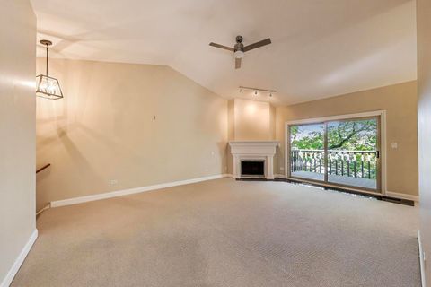 Tiny photo for 25 Shoreline Road #B, Lake Barrington, IL 60010 (MLS # 12488214)