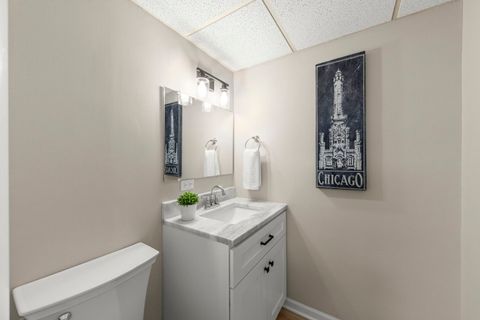 Tiny photo for 367 Juniper Tree Court, Hoffman Estates, IL 60169 (MLS # 12187882)