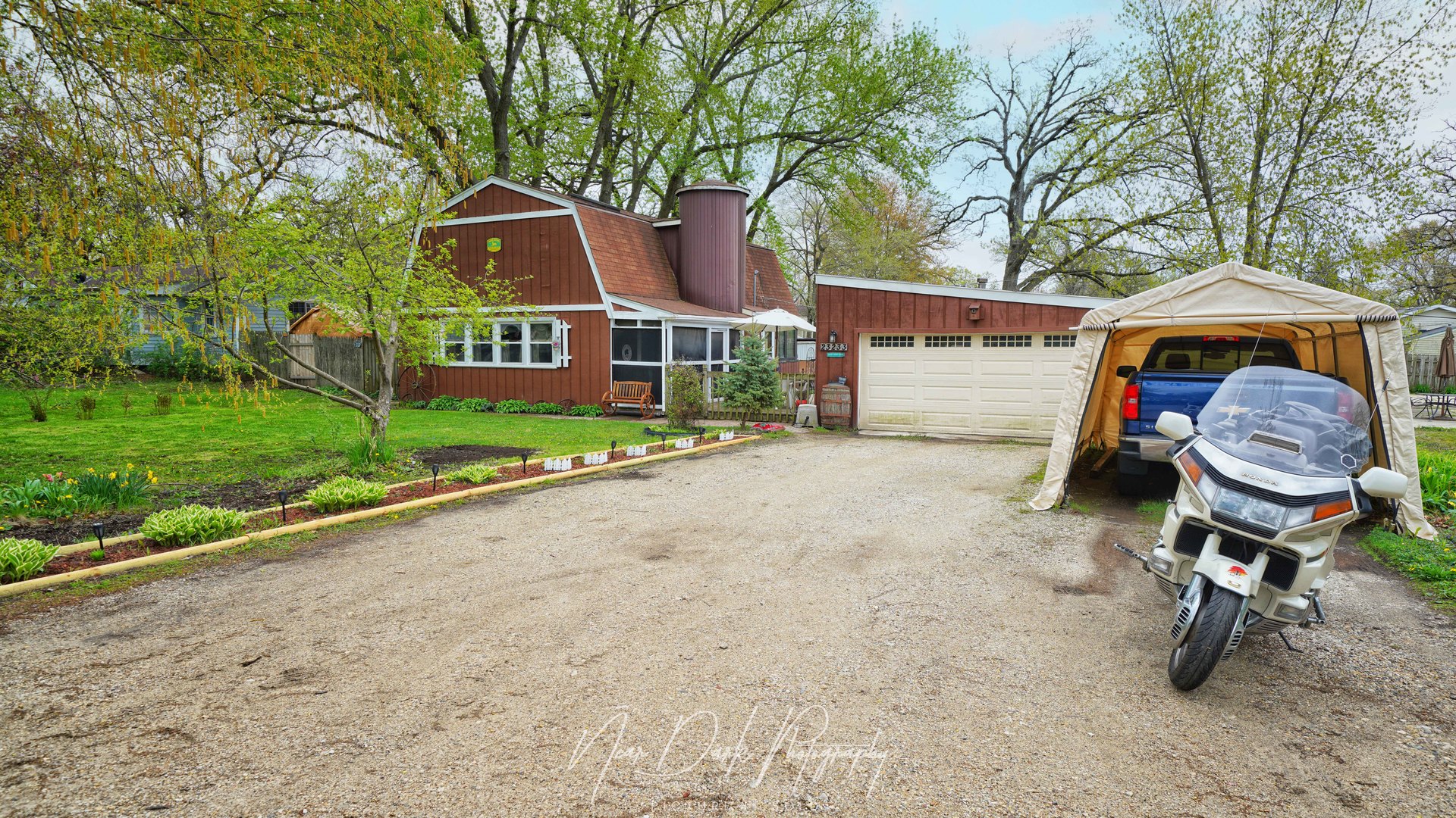 23233 W North Lakewood Lane