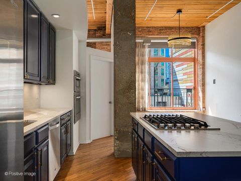 Tiny photo for 360 W Illinois Street #231, Chicago, IL 60654 (MLS # 12615694)