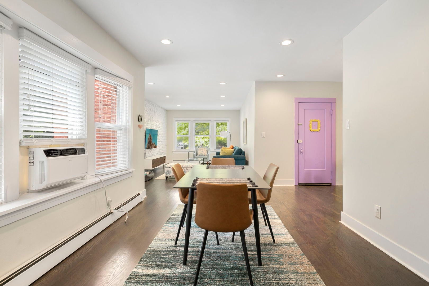 118 N Taylor Avenue 1