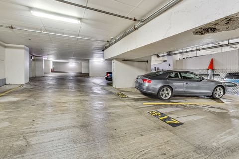 Tiny photo for 130 N Garland Court #1703, Chicago, IL 60602 (MLS # 12615586)