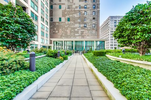 Tiny photo for 130 N Garland Court #1703, Chicago, IL 60602 (MLS # 12615586)