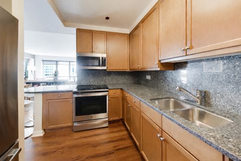 Tiny photo for 130 N Garland Court #1703, Chicago, IL 60602 (MLS # 12615586)
