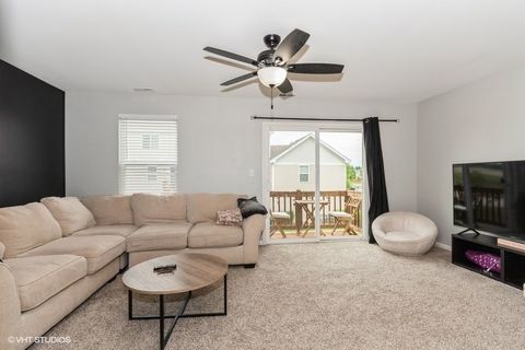 Tiny photo for 594 Spring Leaf Drive, Joliet, IL 60431 (MLS # 12428130)