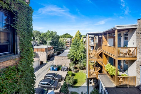 Tiny photo for 1225 W Granville Avenue #3A, Chicago, IL 60660 (MLS # 12741925)