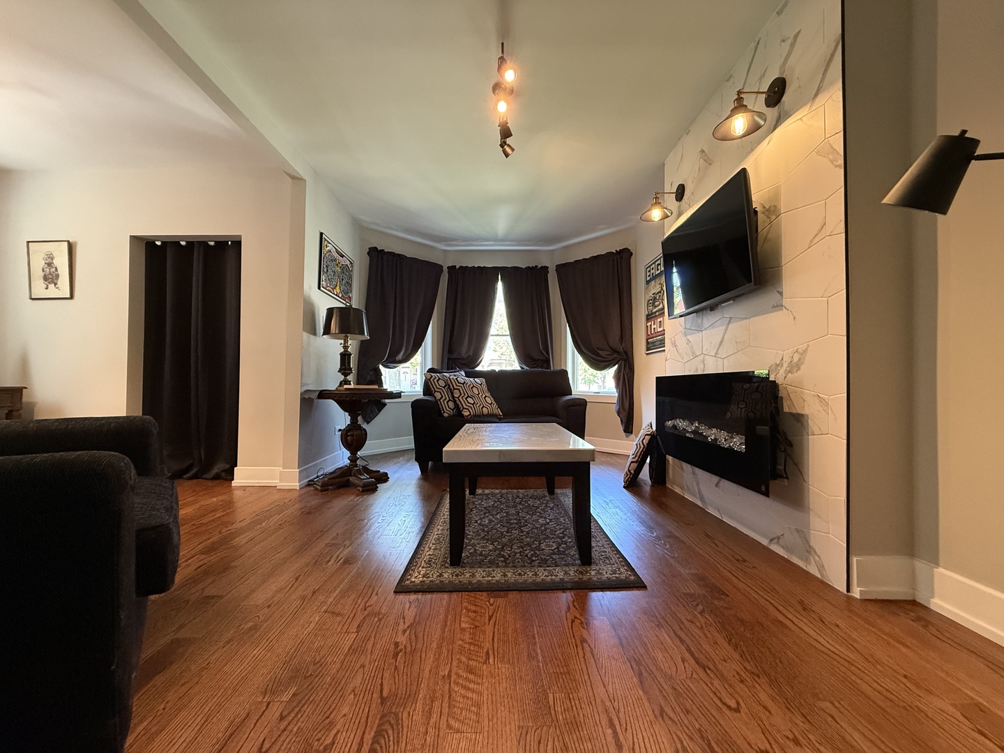 3401 W Beach Avenue