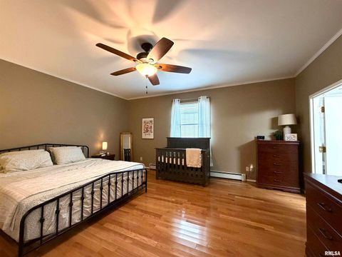 Tiny photo for 842 State Highway 14, Carmi, IL 62821 (MLS # QC4268624)