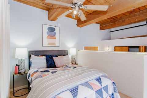 Tiny photo for 4745 N Ravenswood Avenue #210, Chicago, IL 60640 (MLS # 12506422)