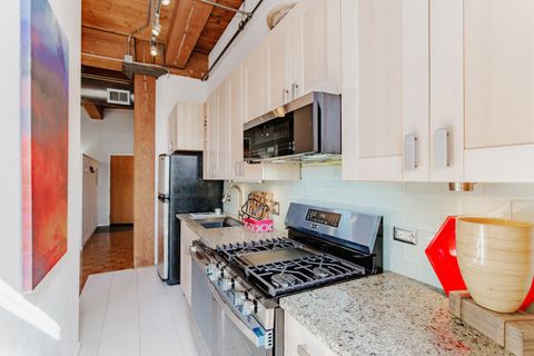 Tiny photo for 4745 N Ravenswood Avenue #210, Chicago, IL 60640 (MLS # 12506422)