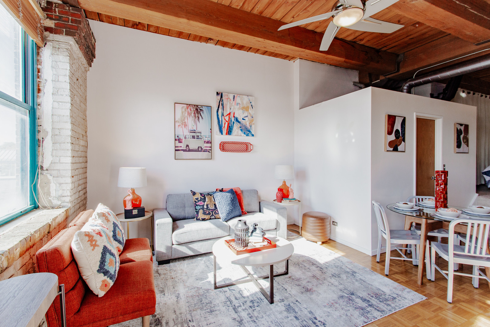 4745 N Ravenswood Avenue 210