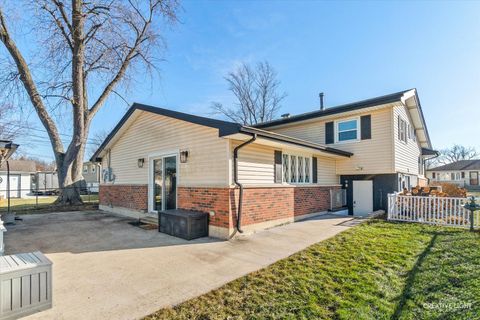 Tiny photo for 545 Gordon Drive, Crete, IL 60417 (MLS # 12545088)