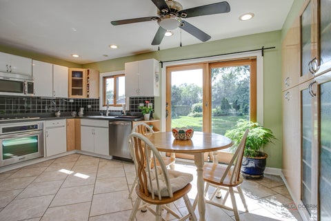 Tiny photo for 521 Arborgate Lane, Buffalo Grove, IL 60089 (MLS # 12735718)