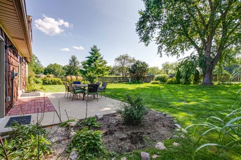 Tiny photo for 521 Arborgate Lane, Buffalo Grove, IL 60089 (MLS # 12735718)